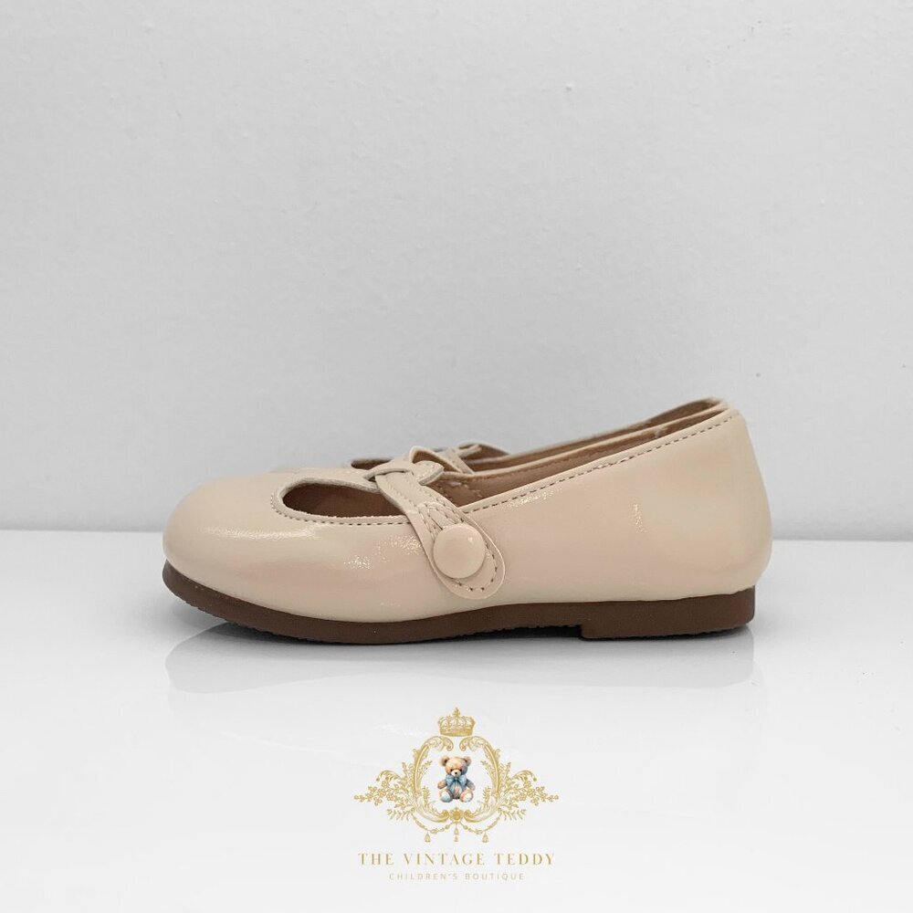 NWT Pretty Girls Mary Jane Flats Vintage Style Cute Children's Shoes Cream 2 - Picture 2 of 7